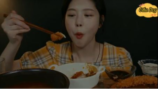 Udon kim chi, tôm chiên, thịt heo chiên xù phần 1 #mukbang