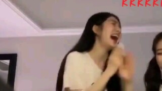 [Irene] Her laughter lasts 2mins