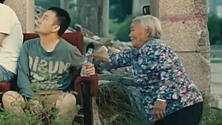其实成年人的生活__更容易崩溃垮塌