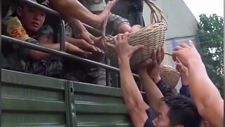 孔捷专程来找楚云飞，为谢宝庆向楚云飞求情！