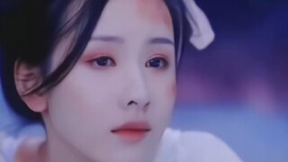 兔兔我呀，只剩一只耳朵了呢！！！