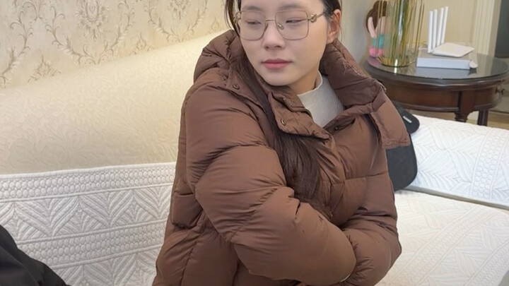 How Many People Know How Much Their Family Has Saved?