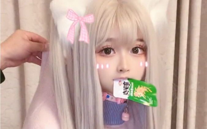 Who caught the little kitty sneaking a snack?!