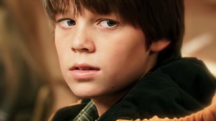 “ช่วยเพื่อนนักเรียนขับไล่ผู้รังแก”