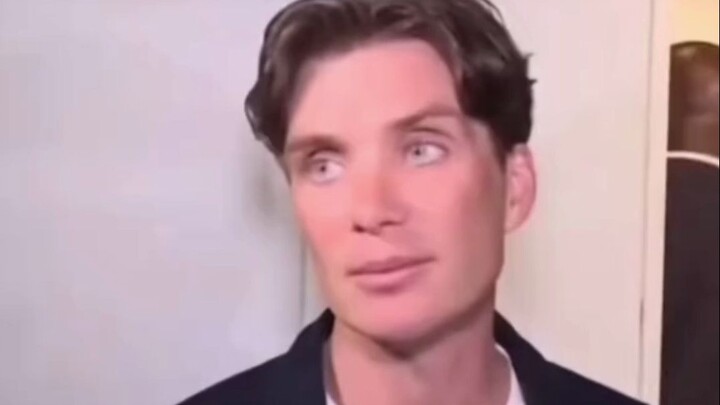 بعد انتهاء فترة تجربتك، سألك المدير عما إذا كنت ترغب في التثبيت الرسمي: