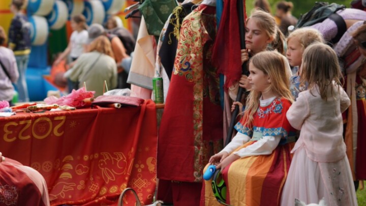 关于我为什么在国外摆摊？！