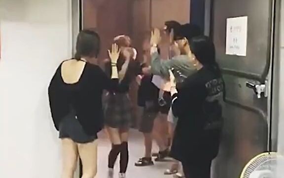 After the first stage, the years of hard training were not in vain, and the four girls were moved to