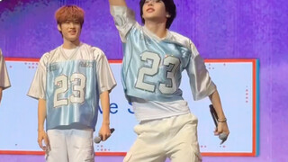 Love shot是男人最好的嫁妆 拉椅子翻跳love shot