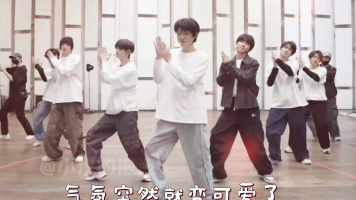 好萌啊，真的好萌，他让这只舞突然变得可爱起来了#时代少年团宋亚轩#时代少年团#时代少年团重庆演唱会联排