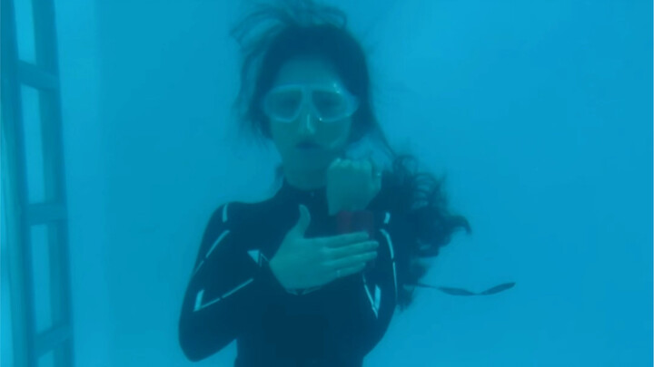 สร้อยข้อมือช่วยชีวิต