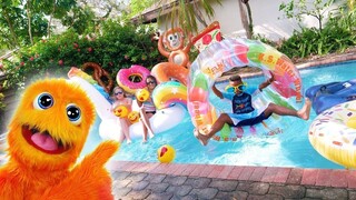 Swimming Pool SPLASH FUN! 🏊 Giant Inflatable floats in pool and water slide!