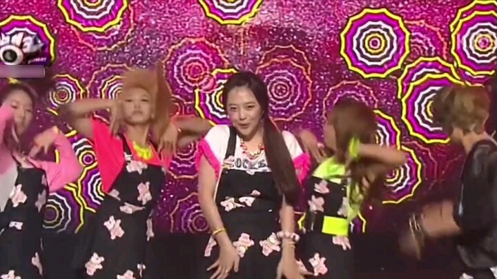 อะไร มีท่าเต้นอะไรที่ f(x) รู้สึกว่ายากไหม? - คลิกชมท่าเต้นที่แอมเบอร์พบว่าเต้นยากที่สุด - เจ็ต