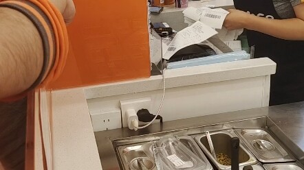 ما فيش قدرة على إنهاء، مستحيل أكمله أصلاً!