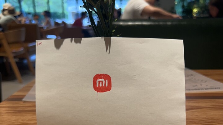 Frame-by-frame handcrafted — Xiaomi logo animation