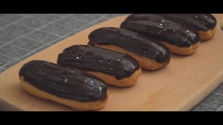 Vanilla Chocolate Eclair by Nino's Home