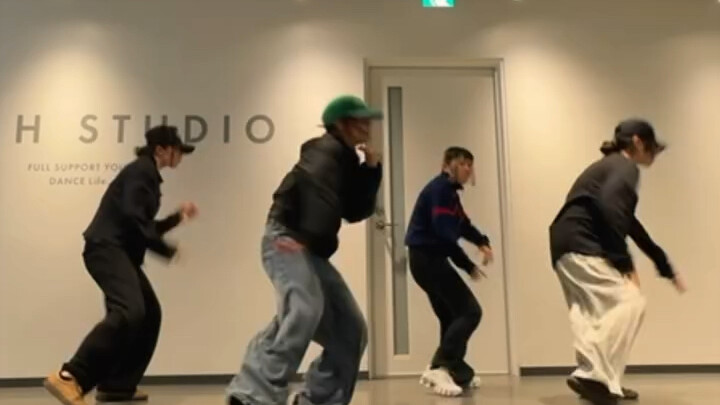 Hasumi’s Choreography