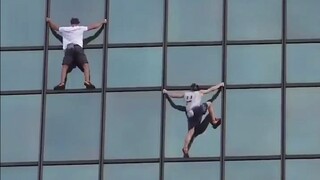 Feel the first-person perspective of modern Spider-Man, with a strong sense of immersion