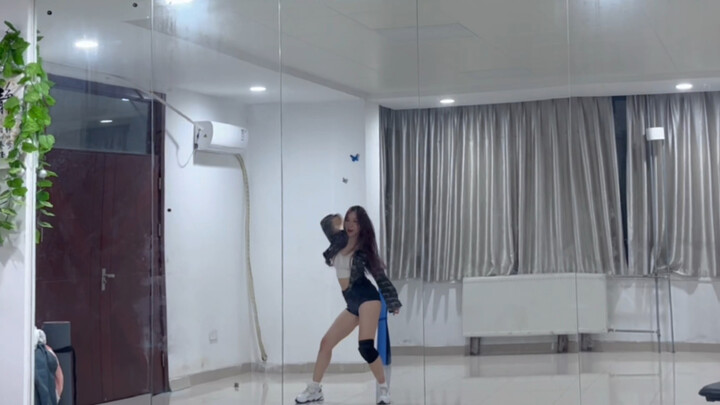 You can still dance in the dormitory building of USTC｜Dancing inventory during the school closure Th