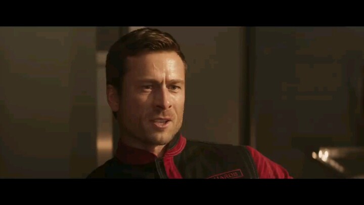 THE RUNNING MAN (2025)