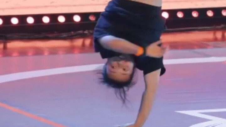 Henan’s Super-Talented Girl Wins World Street Dance Championship