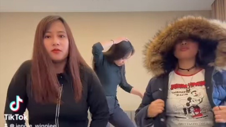 1994 babies sharing 1 braincell