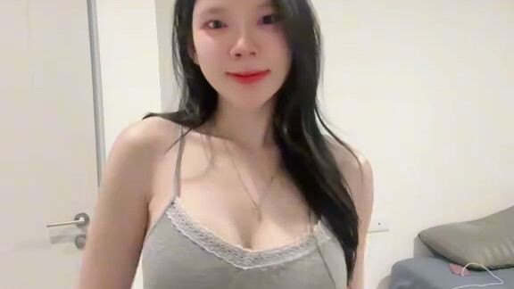 ขาวโบ๊ะ
