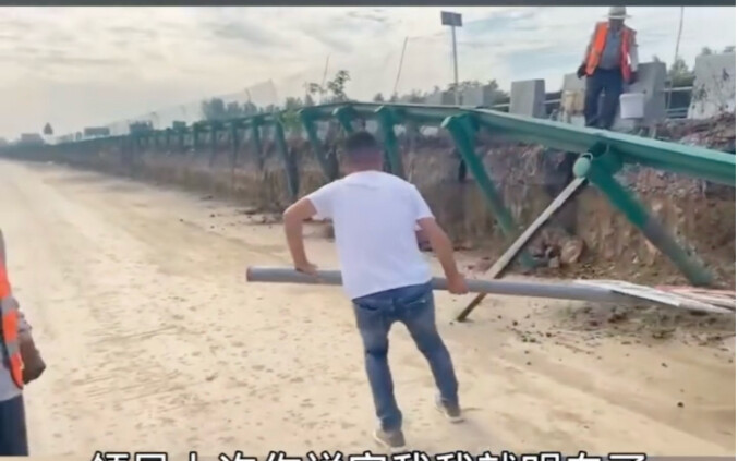 لا يمكن القيام إلا بالعمل اليدوي