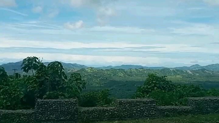 view of the mountains.