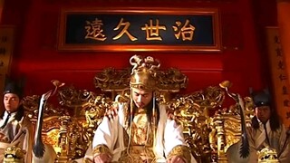 为什么古代皇帝宁可把 老百姓逼得造反 也不肯盘剥得轻一点