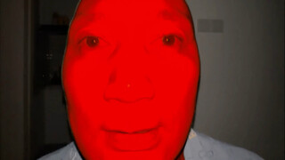 Có người đột nhiên bước vào phòng bạn