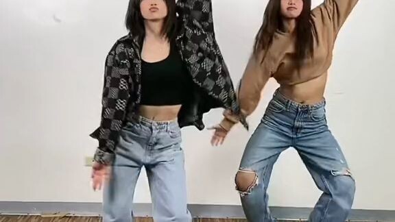 Tiktok dance