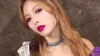 Mix Pertunjukan Panggung "Lip Hip" - HyunA