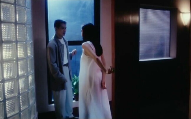 [Super attractive CP] Restraint is always more attractive than indulgence...