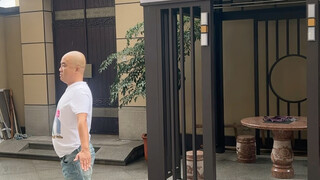 Đao Ca 2D làm trò