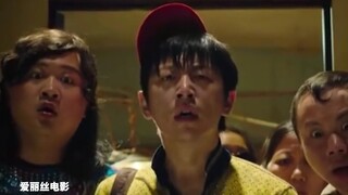 Một người đàn ông đã hủy số điện thoại của người cha quá cố, nhưng nhân viên bán hàng lại yêu cầu ch