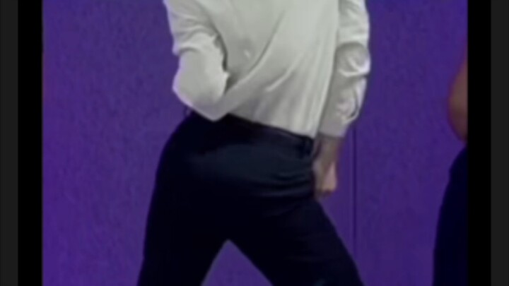 [Jimin] Jimin, you dance for me!!! Waaah, I don't care, I know you can do it!