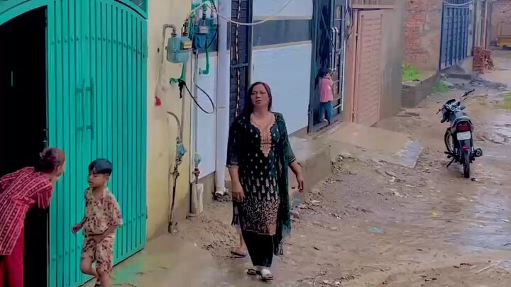 دنیا بنا نے والے