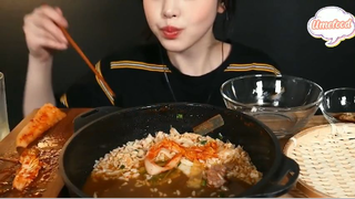 Lẩu sủi cảo, mì Kalguksu, bánh xèo kim chi 8 #anngonmoingay