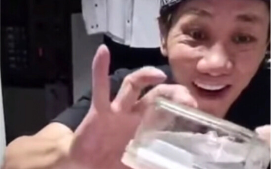 กล่องใบเดียวทำเอาหวังเล่ยดีใจเลย