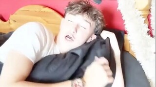 تلك التصرفات الغامضة للوالدين