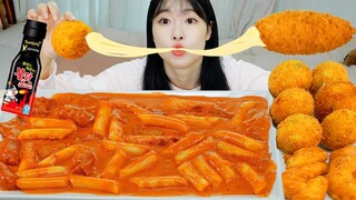 ASMR MUKBANG| 직접 만든 불닭 로제 떡볶이 핫도그 치즈볼 먹방 & 레시피 FRIED CHICKEN AND Tteokbokki EATING