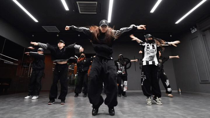 【Ruang Dansa T.Family】Gaya besarnya benar‑benar keren banget! | [Koreografi oleh TAO]