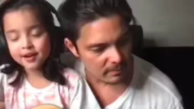 Zia practice guitar mentor with dingdong