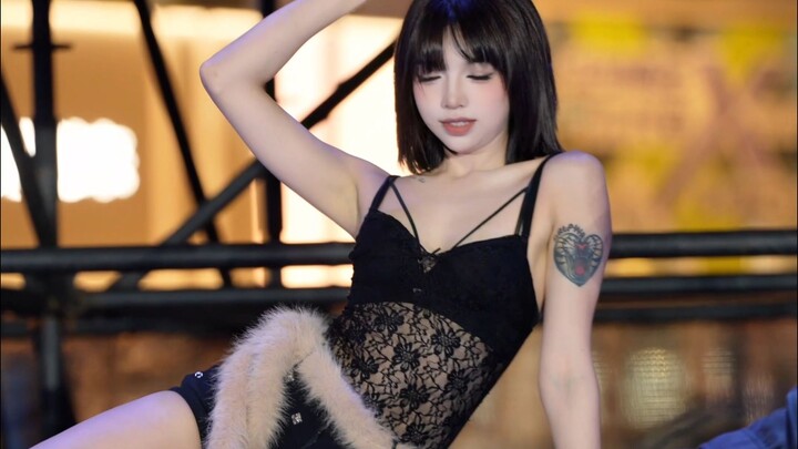 【Roadshow Live】meow-meovv | Fuzhou Suning Plaza kpop | Keke