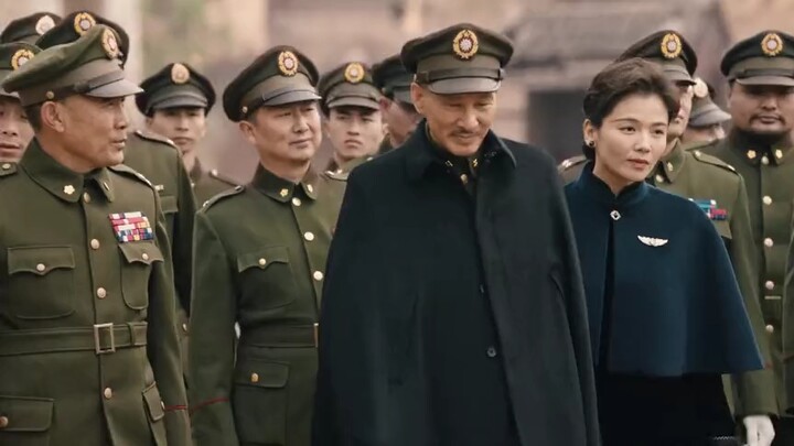 Chiang Kai-shek parachuted into Yan'an and was shocked to see that the place where Mao Zedong once l