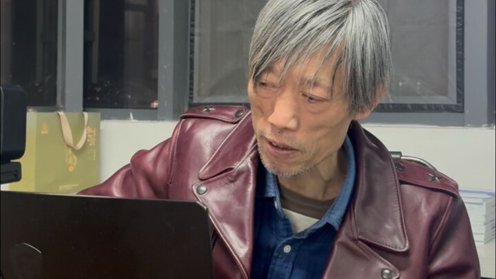 “ข้าก็ไม่มีอะไร นอกจากฝีมือที่ชำนาญเท่านั้น”