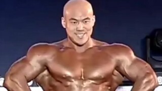 فيديو لعبة Bald Daniel Wu 2022.10.7 المثيرة