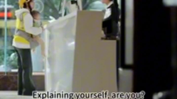 She deliveres food for her kid - only to be told the boy is CEO's son. He marries her at once