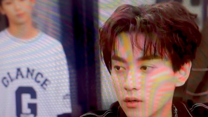 The last comment: Just sit there with a big golden sword! Hahaha! As expected, there are 300 rotten 