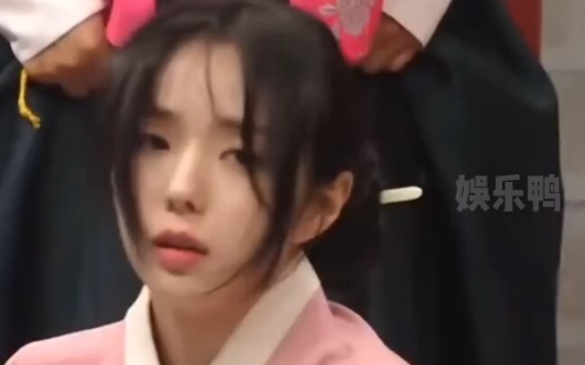 لا أستطيع تحمل الجمال بعد الآن #برنامج_الترفيه_الكوري_تشاي_سوو-بين